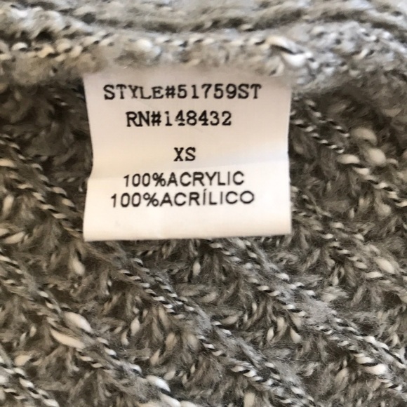 Beautiful gray open front cardi. Basically New! - Picture 5 of 5